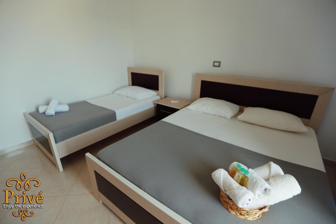 Prive Hotel And Apartment Ksamil Bagian luar foto