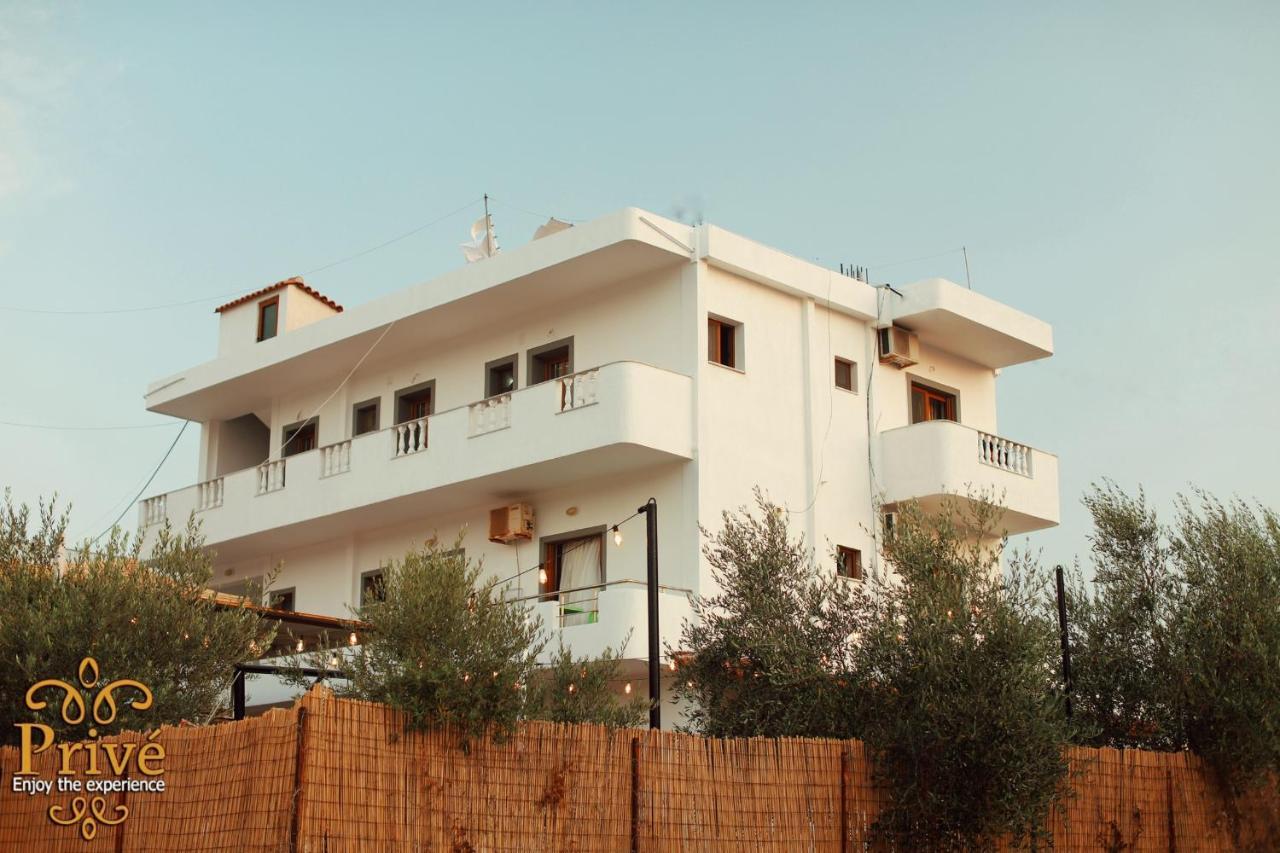 Prive Hotel And Apartment Ksamil Bagian luar foto