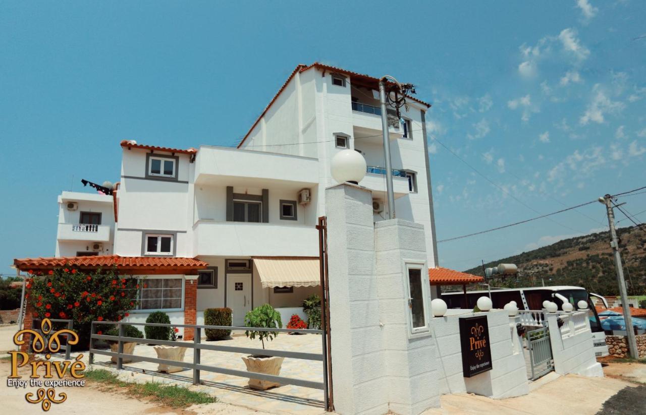 Prive Hotel And Apartment Ksamil Bagian luar foto