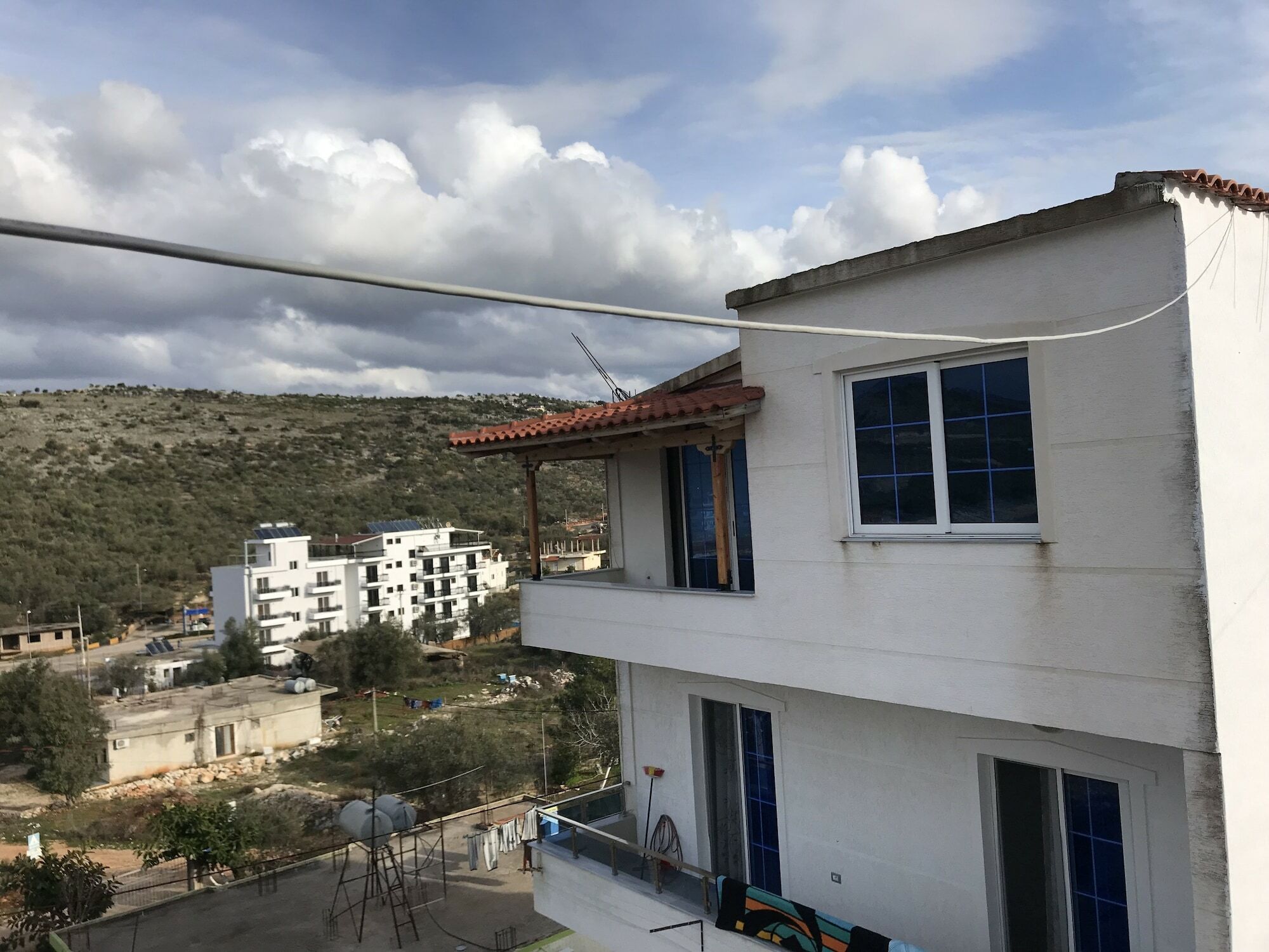 Prive Hotel And Apartment Ksamil Bagian luar foto